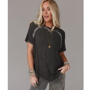 Zenana Outfitters Dark Gray Short Sleeve Tee